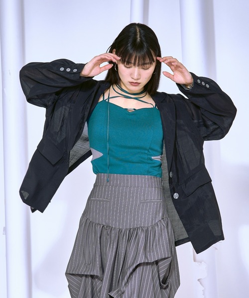 Ezick（エジック）の「Airy light ショルダータックシアージャケット（テーラードジャケット・レディース・ブラック/パープル/アイボリー・FREE）」の6枚目の写真