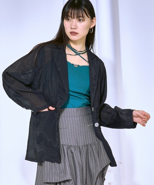 Airy light ショルダータックシアージャケット（テーラードジャケット