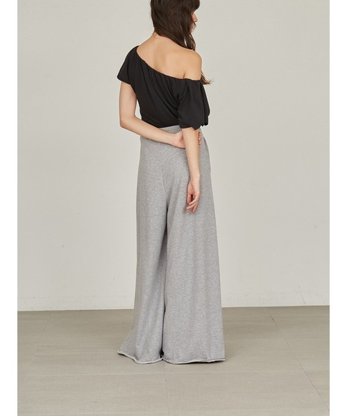 styling/(スタイリング)の「【販路限定カラーあり】カットオフスウェットワイドパンツ(スウェットパンツ・レディース・モカ/ブラック/グレー/アイボリー・1/0)」の10枚目の写真