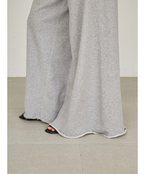 styling/(スタイリング)の「【販路限定カラーあり】カットオフスウェットワイドパンツ(スウェットパンツ・レディース・モカ/ブラック/グレー/アイボリー・1/0)」の18枚目の写真
