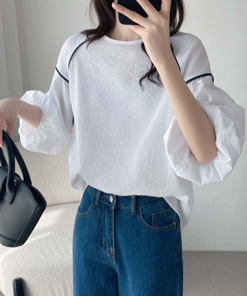 ABITOKYO(アビトーキョー)の「配色パイピングストライプブラウス(シャツ/ブラウス・レディース・ホワイト/ブラック/ブルー・M/L/XL)」の1枚目の写真