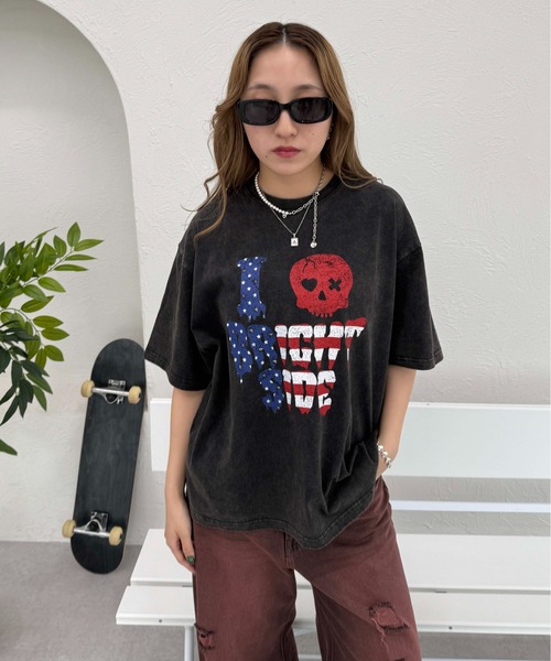 sedacle（セダクル）の「フラッグプリント加工Tシャツ（Tシャツ/カットソー・レディース・ブラック/アイボリー/レッド・SMALL/MEDIUM/LARGE）」の13枚目の写真