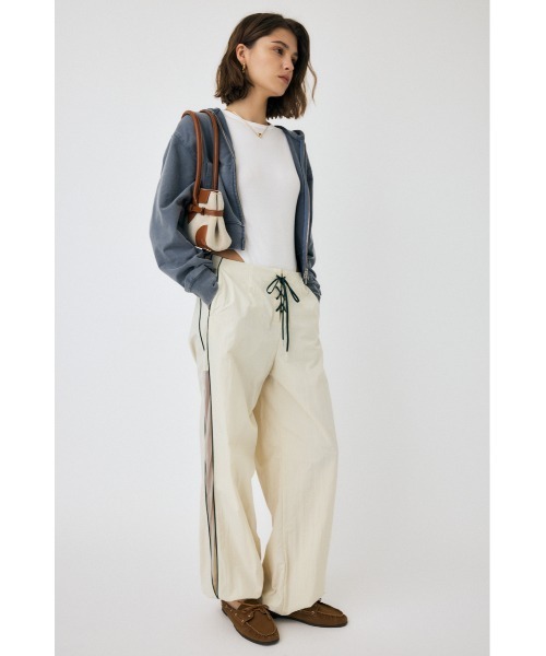 MOUSSY(マウジー)の「【セットアップ対応】GARMENT フ―ディー(パーカー・レディース・ブラック/ブルー・FREE)」の11枚目の写真