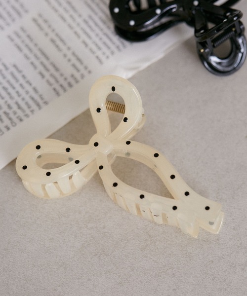 VIS（ビス）の「ドットリボンバンス（バレッタ/ヘアクリップ・レディース・ホワイト/ブラック・FREE）」の2枚目の写真