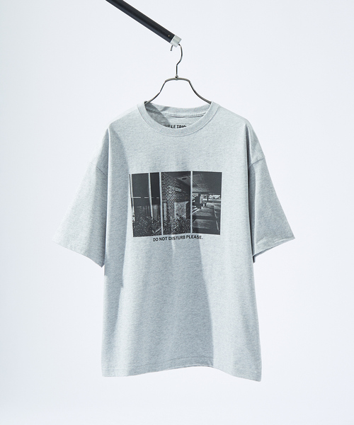 ABAHOUSE（アバハウス）の「DoNotDisturb グラフィック プリント 半袖Tシャツ/オーバーサイズ/LE TRIO ABAHOUSE（Tシャツ/カットソー・メンズ・ホワイト/ブラック/グレー・46/48）」の8枚目の写真