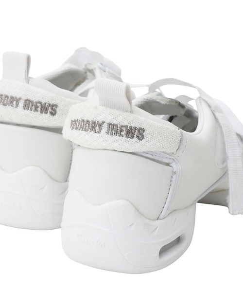 Foundry Mews/ファウンドリーミューズ】White Canvas shoes