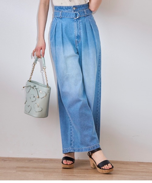 31 Sons de mode（トランテアン　ソン　ドゥ　モード）の「ベルト付きワイドデニムパンツ（デニムパンツ・レディース・インディゴブルー/サックスブルー・S/M）」の13枚目の写真