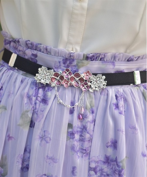 axes femme(アクシーズファム)の「紫陽花モチーフ細ゴムベルト(ベルト・レディース・シルバー/ゴールド・FREE)」の1枚目の写真