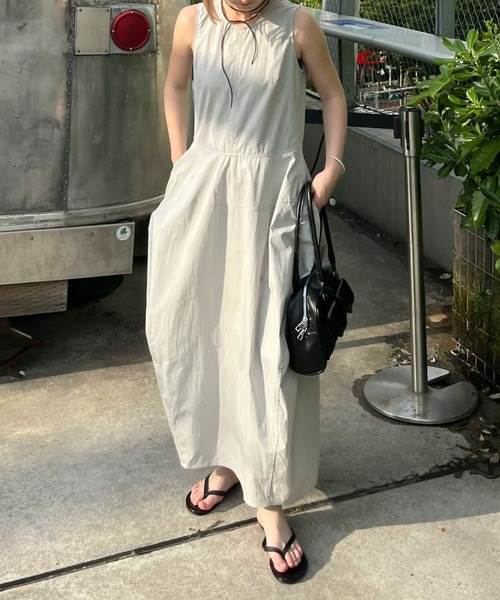 LIENCOEUR（リアンクール）の「スリムコクーンワンピース（ワンピース・レディース・ライトグレー/ブラック・FREE）」の5枚目の写真