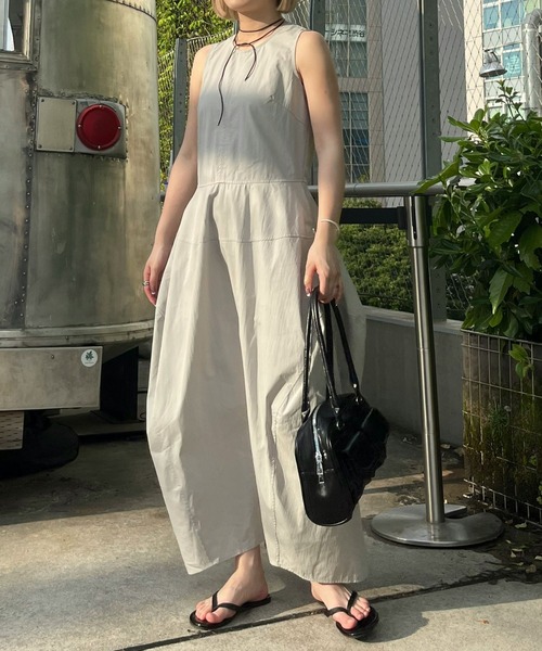 LIENCOEUR（リアンクール）の「スリムコクーンワンピース（ワンピース・レディース・ライトグレー/ブラック・FREE）」の6枚目の写真