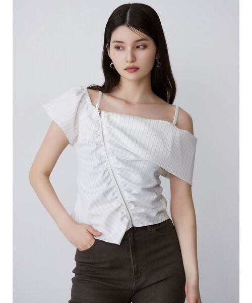 MURUA(ムルーア)の「オフショルシャーリングシャツ(シャツ/ブラウス・レディース・ブラック/ブラウン/ホワイト・FREE)」の5枚目の写真