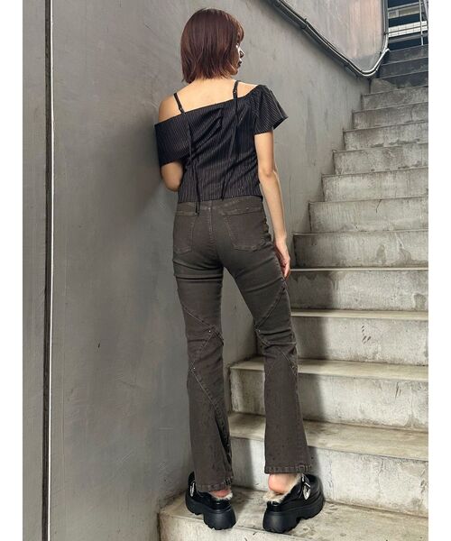 MURUA(ムルーア)の「オフショルシャーリングシャツ(シャツ/ブラウス・レディース・ブラック/ブラウン/ホワイト・FREE)」の14枚目の写真