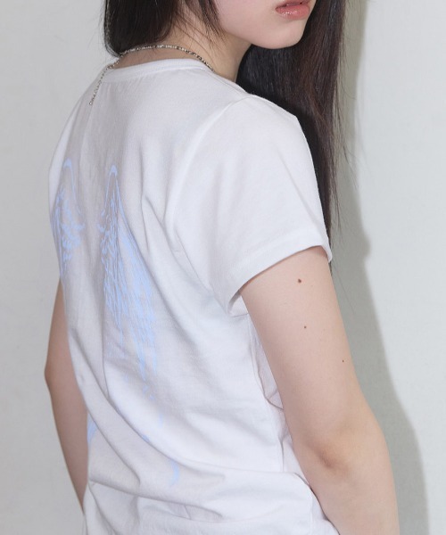 FANCY CLUB(ファンシークラブ)の「A'GEM/9 × .kom 『FANCY CLUB/ファンシークラブ』 Rebirth Of Heaven Crop Tee/リバースオブヘブンクロップ TEE(Tシャツ/カットソー・レディース・ブラック/ホワイト×ブルー/ホワイト×グレー・FREE)」の4枚目の写真