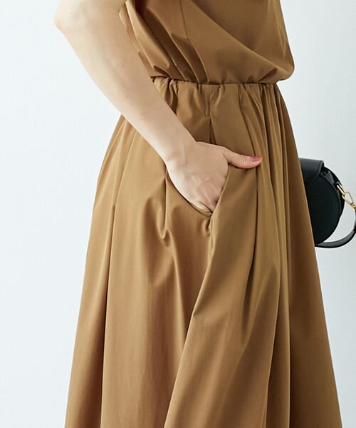 le.coeur blanc（ルクールブラン）の「ナイロンストレッチタックギャザースカート（スカート・レディース・ブラウン/グリーン/ベージュ・36/38）」の10枚目の写真