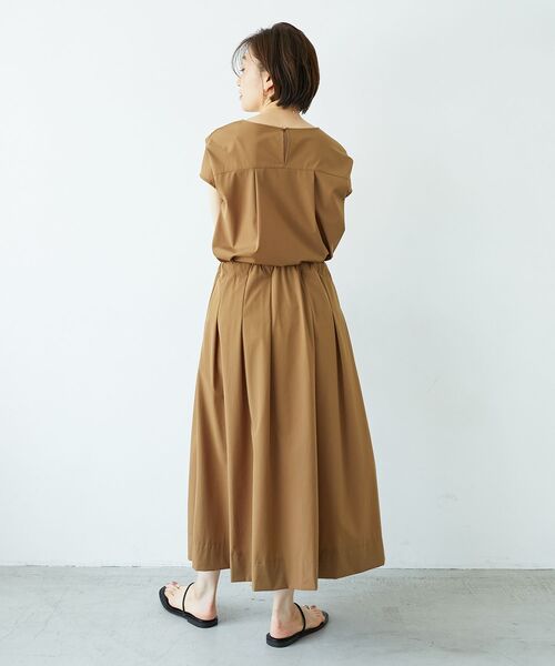 le.coeur blanc（ルクールブラン）の「ナイロンストレッチタックギャザースカート（スカート・レディース・ブラウン/グリーン/ベージュ・36/38）」の11枚目の写真