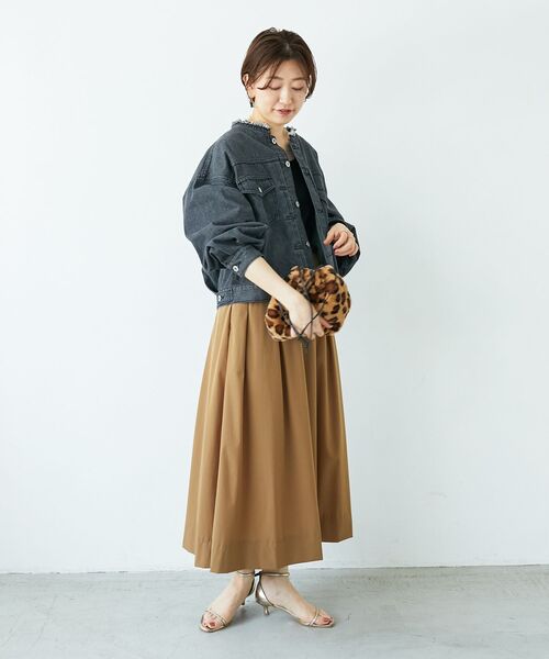 le.coeur blanc（ルクールブラン）の「ナイロンストレッチタックギャザースカート（スカート・レディース・ブラウン/グリーン/ベージュ・36/38）」の15枚目の写真