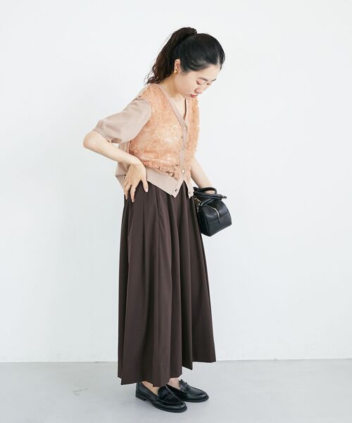 le.coeur blanc（ルクールブラン）の「ナイロンストレッチタックギャザースカート（スカート・レディース・ブラウン/グリーン/ベージュ・36/38）」の22枚目の写真