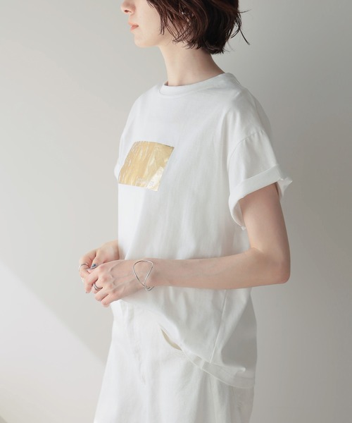 each（イーチ）の「箔プリントTシャツ（Tシャツ/カットソー・レディース・ホワイト×シルバー/ブラック/ホワイト/ブラック×シルバー・FREE）」の8枚目の写真