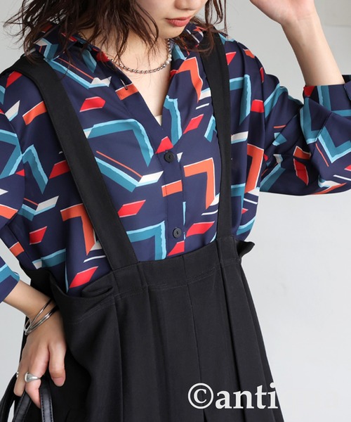 antiqua（アンティカ）の「幾何学柄シャツ（シャツ/ブラウス・レディース・ホワイト/ネイビー・ONESIZE）」の10枚目の写真