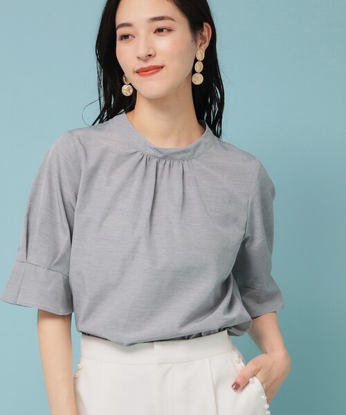 Sunauna（スーナウーナ）の「【きれいめ／定番シルエット】スタンドネックブラウス（シャツ/ブラウス・レディース・ベビーピンク/ライトブルー/チャコールグレー・34/38/40）」の2枚目の写真