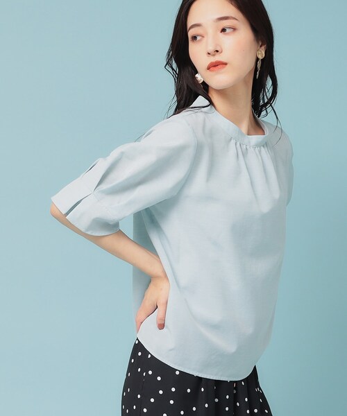 Sunauna（スーナウーナ）の「【きれいめ／定番シルエット】スタンドネックブラウス（シャツ/ブラウス・レディース・ベビーピンク/ライトブルー/チャコールグレー・34/38/40）」の14枚目の写真