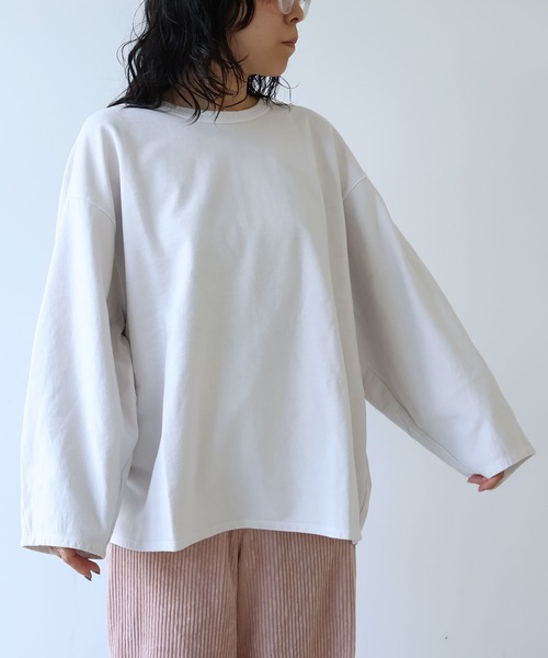 yuni(ユニ )の「コットン/キュプラ inray product dye プルオーバー(Tシャツ/カットソー・レディース・ホワイト/チャコールグレー/ブラウン/カーキ・FREE)」の2枚目の写真