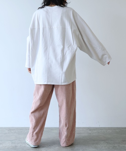 yuni(ユニ )の「コットン/キュプラ inray product dye プルオーバー(Tシャツ/カットソー・レディース・ホワイト/チャコールグレー/ブラウン/カーキ・FREE)」の20枚目の写真