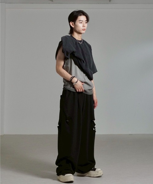 Chikashitsu +（チカシツプラス）の「【Chikashitsu +】full length crash sweat pants / 【チカシツプラス】フルレングスクラッシュスウェットパンツ <着用動画あり>（スウェットパンツ・メンズ・ブラック/グレー・ONE SIZE）」の4枚目の写真