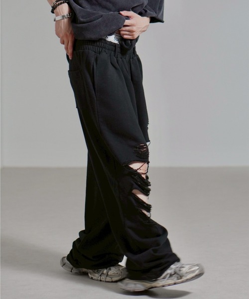 Chikashitsu +（チカシツプラス）の「【Chikashitsu +】full length crash sweat pants / 【チカシツプラス】フルレングスクラッシュスウェットパンツ <着用動画あり>（スウェットパンツ・メンズ・ブラック/グレー・ONE SIZE）」の8枚目の写真