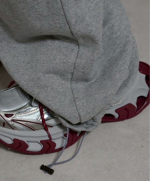 Chikashitsu +（チカシツプラス）の「【Chikashitsu +】full length crash sweat pants / 【チカシツプラス】フルレングスクラッシュスウェットパンツ <着用動画あり>（スウェットパンツ・メンズ・ブラック/グレー・ONE SIZE）」の19枚目の写真