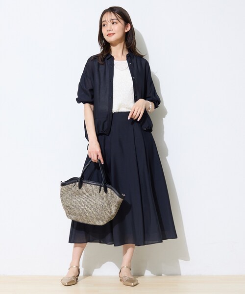 INDIVI(インディヴィ)の「【インナーとしても活躍!】フリンジジャカードチュニック(シャツ/ブラウス・レディース・ダークグレー/オフホワイト・38/34/15 /13/05)」の15枚目の写真