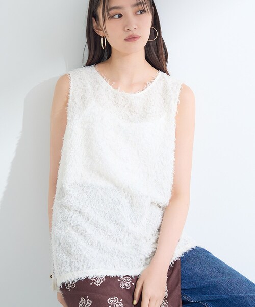 INDIVI(インディヴィ)の「【インナーとしても活躍!】フリンジジャカードチュニック(シャツ/ブラウス・レディース・ダークグレー/オフホワイト・38/34/15 /13/05)」の16枚目の写真