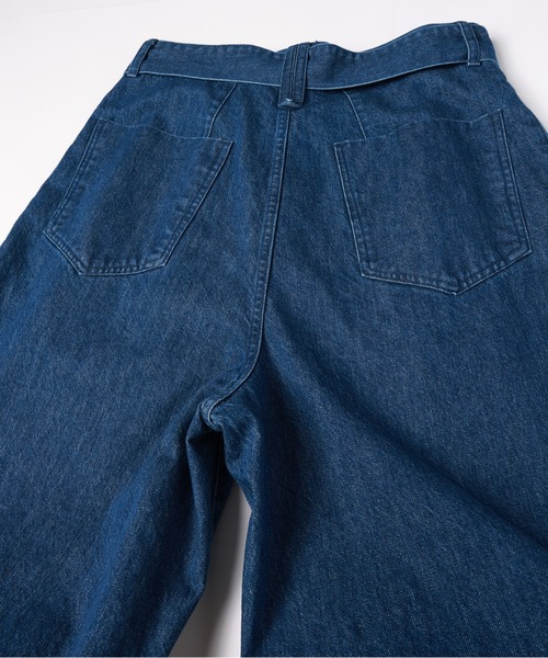 CULLNI（クルニ）の「Barrel 1Tuck Wide Denim Pants with Long Belt（デニムパンツ・メンズ・ブラック/ネイビー/ブルー・2/1/0）」の13枚目の写真