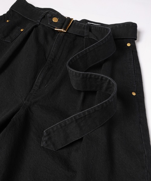 CULLNI（クルニ）の「Barrel 1Tuck Wide Denim Pants with Long Belt（デニムパンツ・メンズ・ブラック/ネイビー/ブルー・2/1/0）」の19枚目の写真