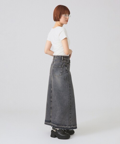 Ray BEAMS(レイビームス)の「デニム サイド スタッズ スカート(スカート・レディース・ブラック/ブルー系その他4・0/1)」の7枚目の写真