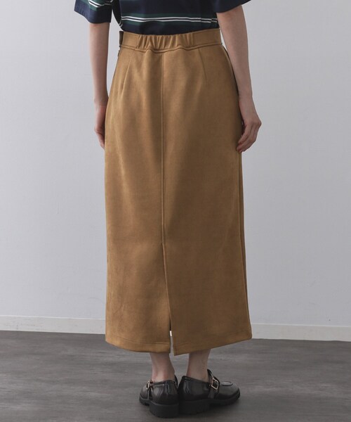 OPAQUE.CLIP（オペークドットクリップ）の「スエードライクナロースカート【洗濯機洗い可】（スカート・レディース・ダークグレー/キャメル・42/40/38）」の13枚目の写真