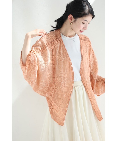 cawaii(カワイイ)の「くったり柔らかな花刺繍ドルマンカーディガン(カーディガン/ボレロ・レディース・オレンジ/ブルー・FREE)」の17枚目の写真