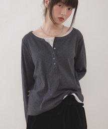 MUHET（ミュエータ）の「henley neck layered  long sleeve t-shirt / ヘンリーネックレイヤードロングTシャツ（Tシャツ/カットソー）」