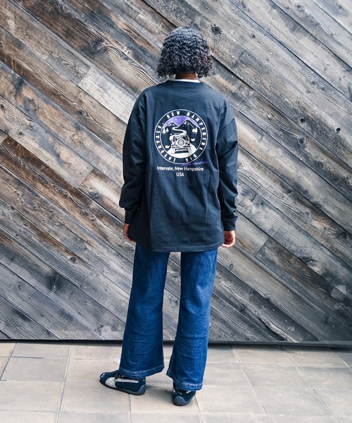 ragged mountain(ラギットマウンテン)の「【RAGGED MOUNTAIN:ラギットマウンテン】バックプリントロンT(Tシャツ/カットソー・メンズ・ネイビー/ホワイト/ブラウン/ブラック・MEDIUM/LARGE/X-LARGE)」の22枚目の写真