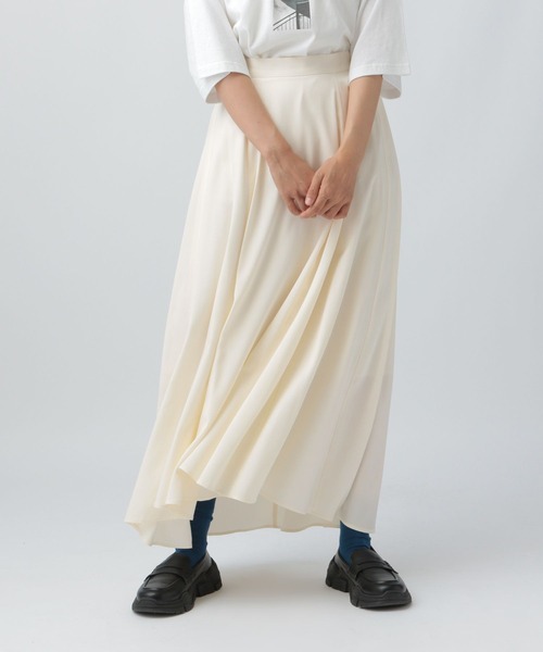 LEPSIM(レプシィム)の「フィブリルフレアスカート 582391(スカート・レディース・ブラック/ブラウン/アイボリー・FREE)」の5枚目の写真