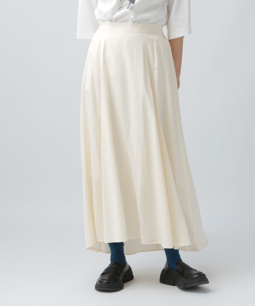 LEPSIM(レプシィム)の「フィブリルフレアスカート 582391(スカート・レディース・ブラック/ブラウン/アイボリー・FREE)」の6枚目の写真