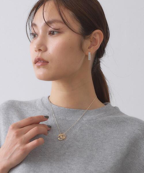 OPAQUE.CLIP（オペークドットクリップ）の「メタル×クリアダブルリングネックレス（ネックレス・レディース・ゴールド/シルバー・00）」の7枚目の写真