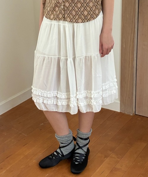 Birthday room（バースデイルーム）の「シアーティアードミディ丈スカート/Sheer tiered midi skirt（スカート・レディース・グレー/ブラック/ホワイト・FREE）」の6枚目の写真