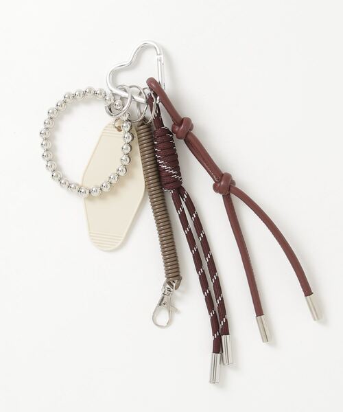ROSE BUD(ローズバッド)の「ROSE BUD PLATE CHARM(チャーム・レディース・レッド/ブラウン/ブラック・ONE SIZE)」の4枚目の写真