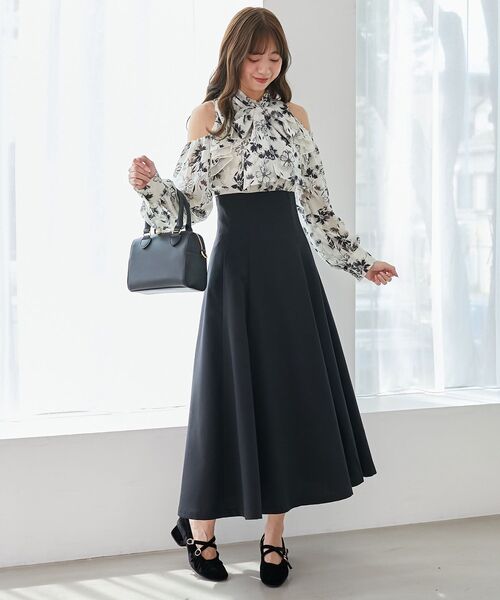 MAJESTIC LEGON（マジェスティックレゴン）の「2wayアメスリウエストキュッとワンピ（ワンピース・レディース・ライトグレー/アイボリー/ブラック・SMALL/MEDIUM）」の8枚目の写真