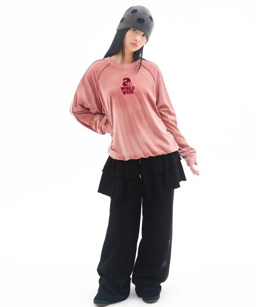 AMESWORLDWIDE(アメスワールドワイド)の「A'GEM/9 × .kom 『AMESWORLDWIDE/アメスワールドワイド』 V NECK VELOUR SWEATSHIRT/V ネック ベロア スウェットシャツ(スウェット・レディース・ネイビー/ピンク・M)」の11枚目の写真