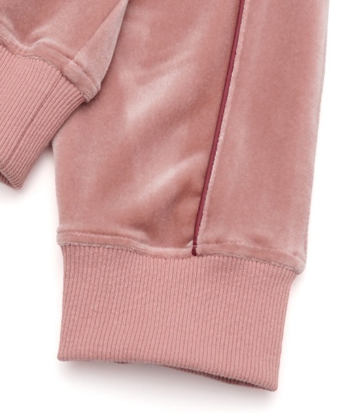 AMESWORLDWIDE(アメスワールドワイド)の「A'GEM/9 × .kom 『AMESWORLDWIDE/アメスワールドワイド』 V NECK VELOUR SWEATSHIRT/V ネック ベロア スウェットシャツ(スウェット・レディース・ネイビー/ピンク・M)」の19枚目の写真