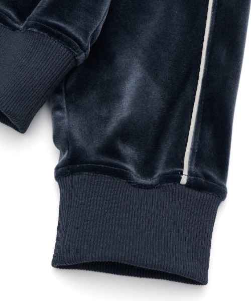 AMESWORLDWIDE(アメスワールドワイド)の「A'GEM/9 × .kom 『AMESWORLDWIDE/アメスワールドワイド』 V NECK VELOUR SWEATSHIRT/V ネック ベロア スウェットシャツ(スウェット・レディース・ネイビー/ピンク・M)」の15枚目の写真