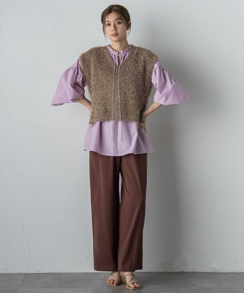 Droite lautreamont(ドロワットロートレアモン)の「セミシアーフリルブラウス≪洗濯機で洗える≫(シャツ/ブラウス・レディース・ピンク/オフホワイト/チャコールグレー・M)」の5枚目の写真