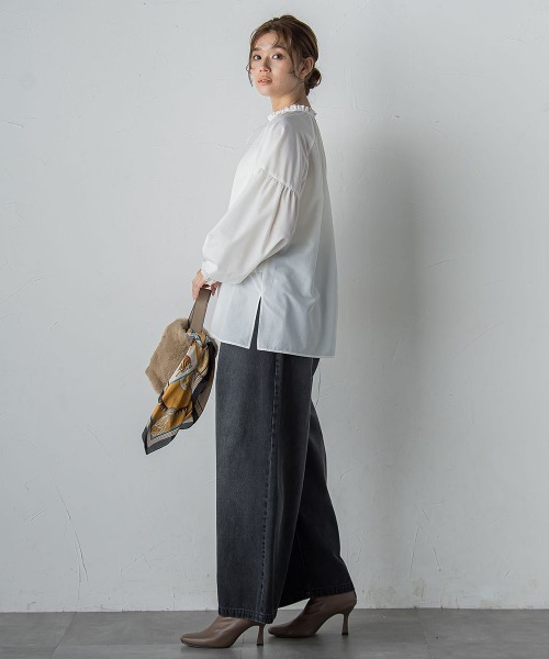 Droite lautreamont(ドロワットロートレアモン)の「セミシアーフリルブラウス≪洗濯機で洗える≫(シャツ/ブラウス・レディース・ピンク/オフホワイト/チャコールグレー・M)」の16枚目の写真